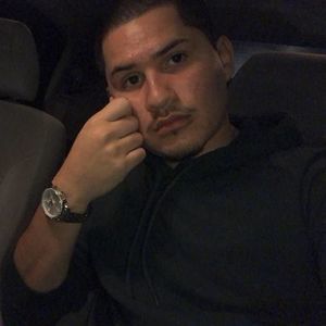 Meet your Posher, Andres